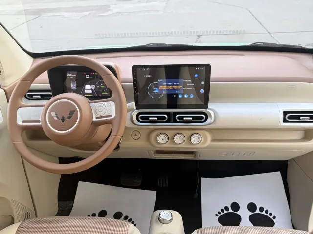Wuling Hongguang Mini EV — Фото автомобиля 6
