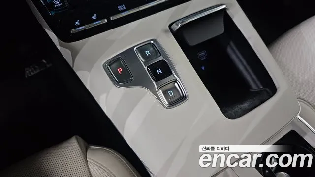 Hyundai Grandeur Grandeur (New) Hybrid — Фото автомобиля 12