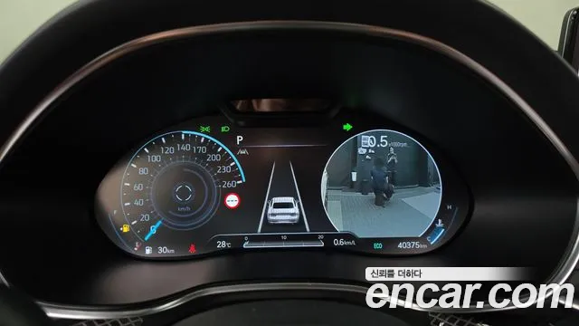 Genesis G80 Бензин 3.5 турбо AWD — Фото автомобиля 8