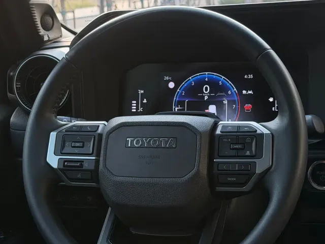 Toyota Prado — Фото автомобиля 14