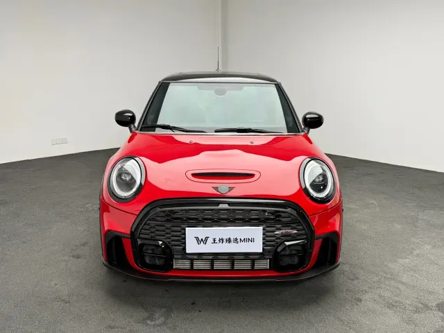 MINI Hatch — Фото автомобиля 4