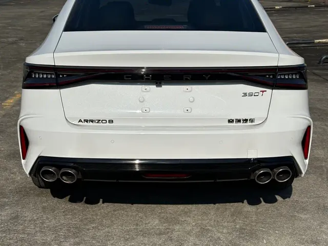 Chery Arrizo 8 — Фото автомобиля 10
