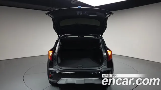 Kia Seltos — Фото автомобиля 18