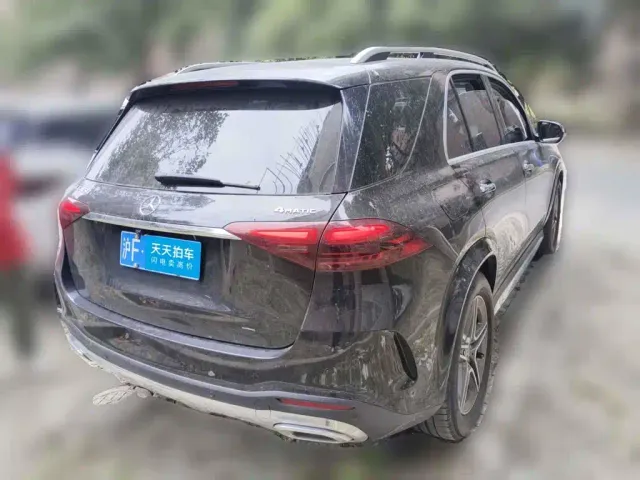 Mercedes-Benz GLE-Class — Фото автомобиля 2