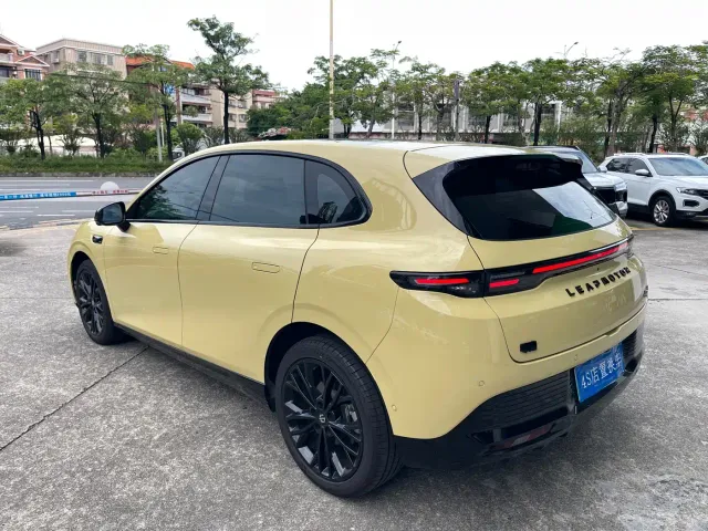 Leapmotor Lafa 5 — Фото автомобиля 4