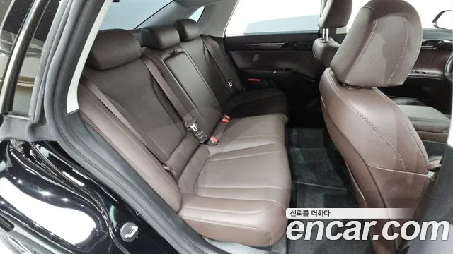 Hyundai Grandeur GN7 — Фото автомобиля 17