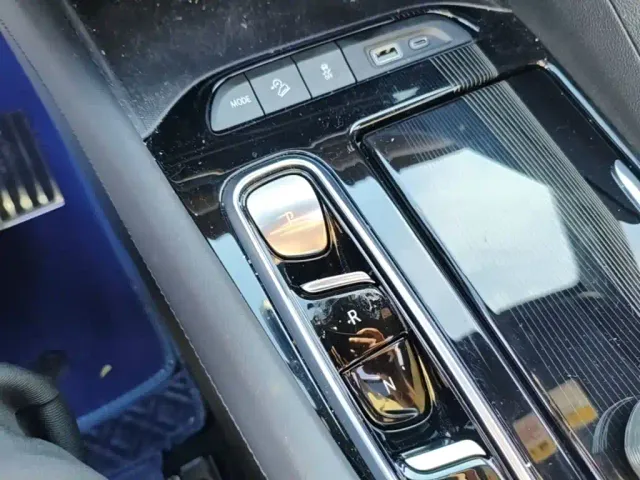 Buick Enclave — Фото автомобиля 13