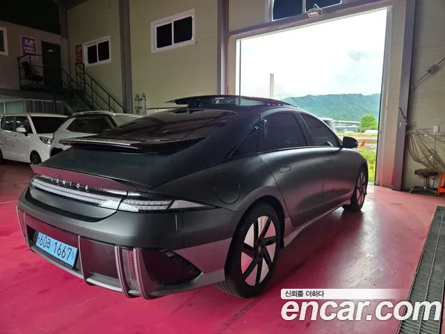 Hyundai Ioniq 6 — Фото автомобиля 2