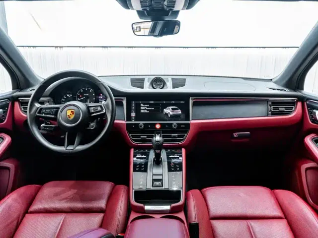 Porsche Macan — Фото автомобиля 15