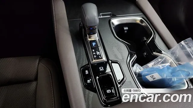 Lexus RX — Фото автомобиля 9