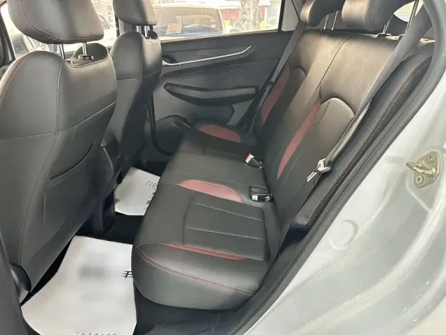 Geely Vision X3 — Фото автомобиля 12