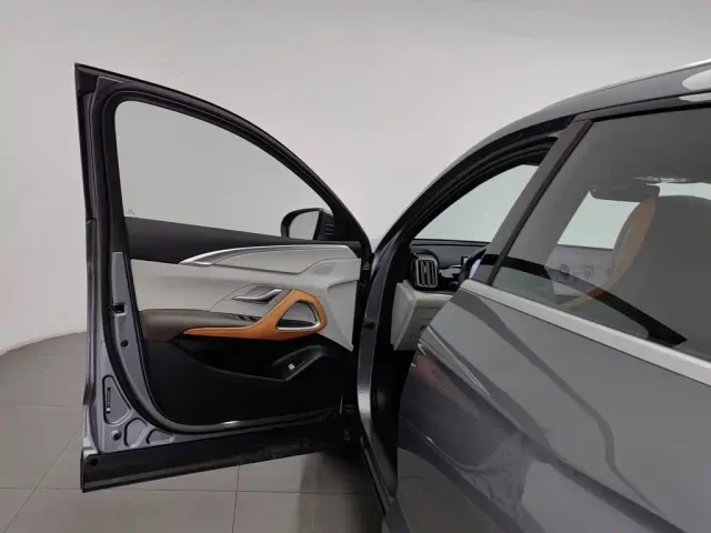 BYD Song Pro — Фото автомобиля 8