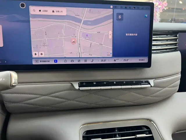 IM Motors LS9 — Фото автомобиля 7