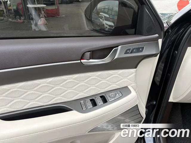 Hyundai Palisade Palisade Дизель 2.2 4WD — Фото автомобиля 14