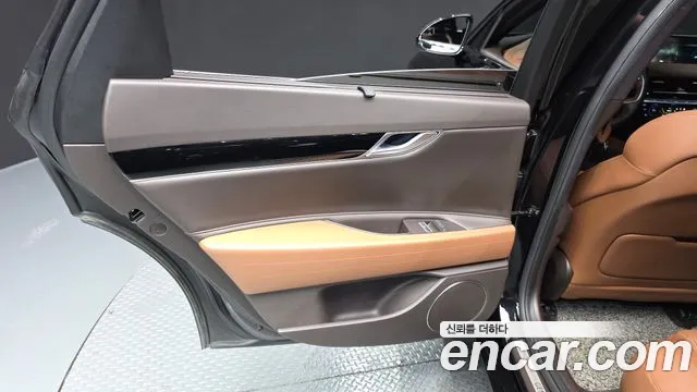 Genesis G80 Бензин 2.5 турбо AWD — Фото автомобиля 23