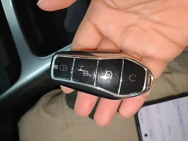 BYD Dolphin — Фото автомобиля 8