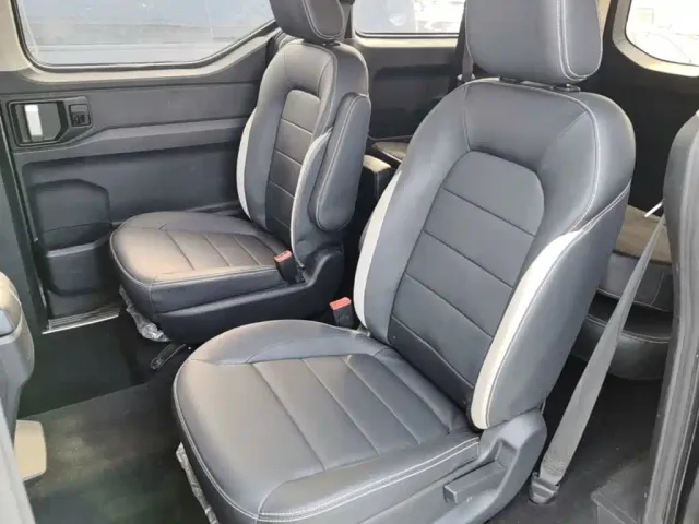 Wuling Zhengcheng — Фото автомобиля 16
