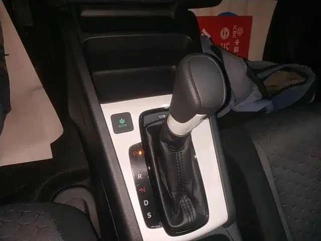 Honda Fit — Фото автомобиля 13