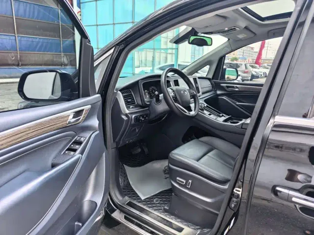 GAC Trumpchi M8 — Фото автомобиля 8