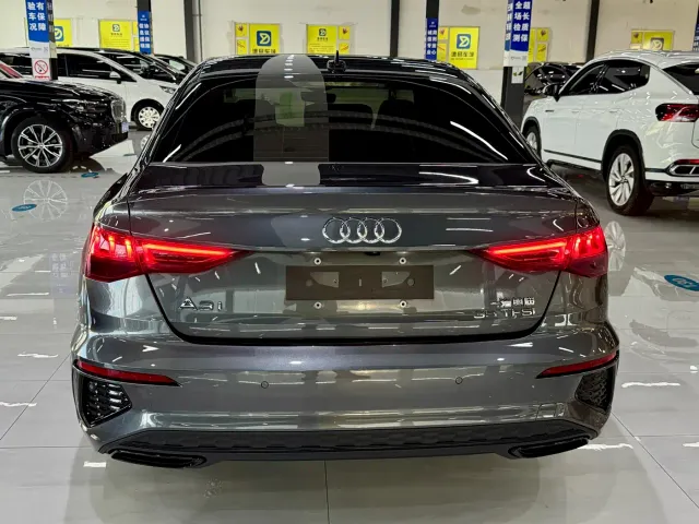 Audi A3 — Фото автомобиля 11