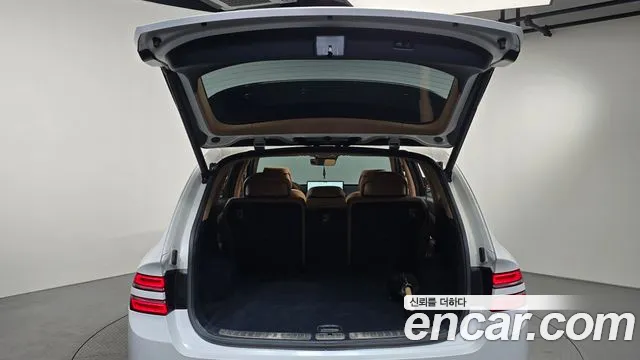 Genesis GV80 — Фото автомобиля 25