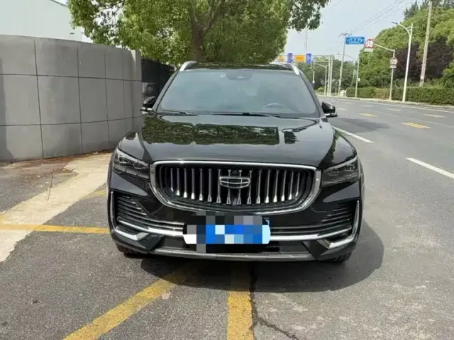Фотография автомобиля — Geely Xingyue L