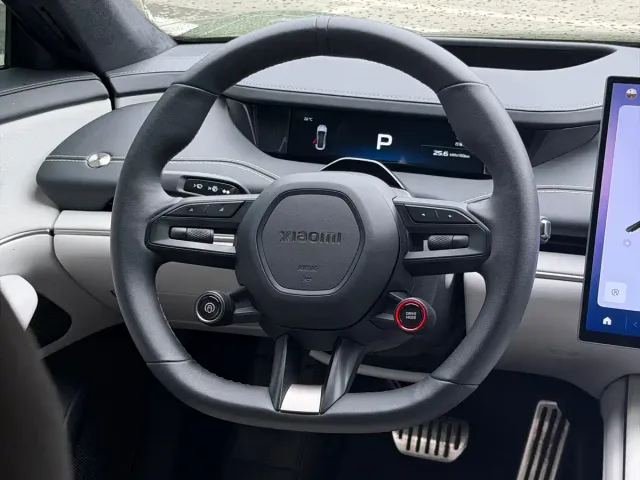 Xiaomi SU7 — Фото автомобиля 9