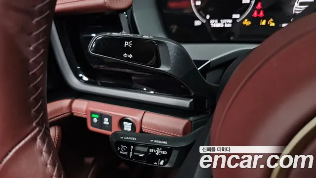 Porsche Panamera 976 — Фото автомобиля 21