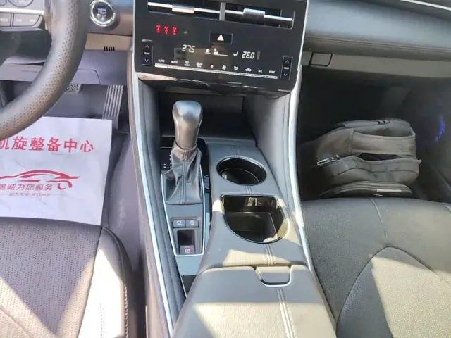 Toyota Avalon — Фото автомобиля 13