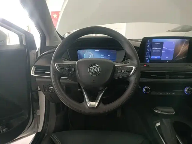 Buick Velite 6 — Фото автомобиля 10