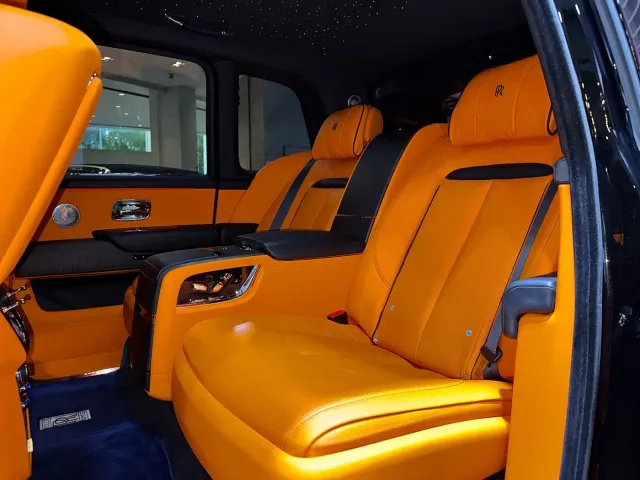 Rolls-Royce Cullinan — Фото автомобиля 22