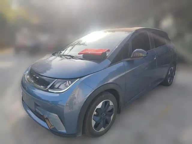 Фотография автомобиля — BYD Dolphin