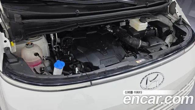 Hyundai Staria — Фото автомобиля 9