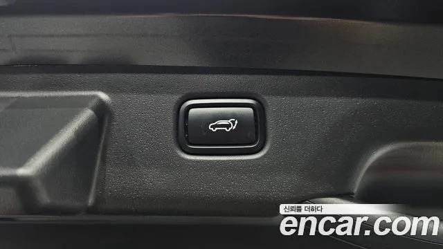 Kia Niro — Фото автомобиля 30