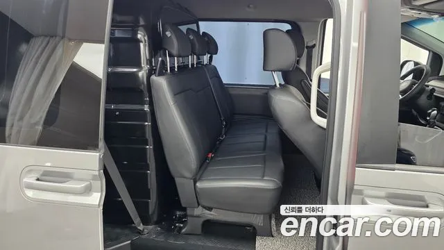 Hyundai Staria — Фото автомобиля 12