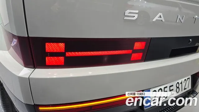 Hyundai Santa Fe MX5 — Фото автомобиля 8
