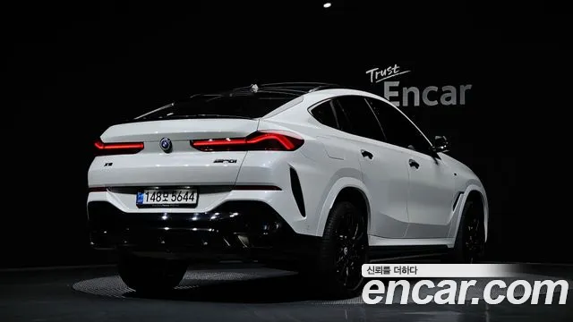 BMW X6 xDrive40i M Sport — Фото автомобиля 2