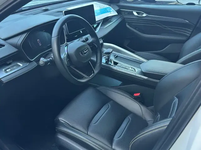 Geely Xingrui — Фото автомобиля 5