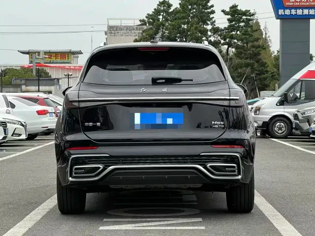 Hongqi HS5 — Фото автомобиля 8