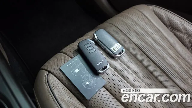 Kia K8 Hybrid — Фото автомобиля 22