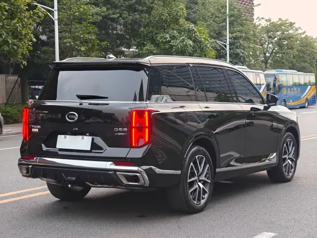 GAC Trumpchi GS8 — Фото автомобиля 7