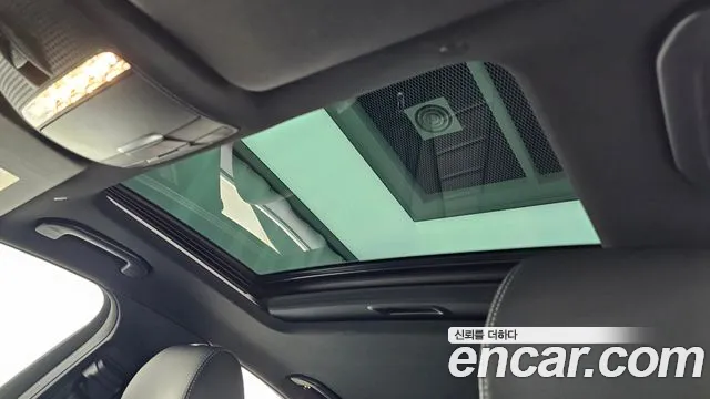 Mercedes-Benz E-Class — Фото автомобиля 18