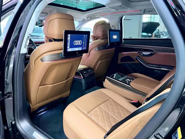 Audi A8 — Фото автомобиля 9