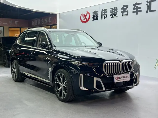 BMW X5 — Фото автомобиля 4