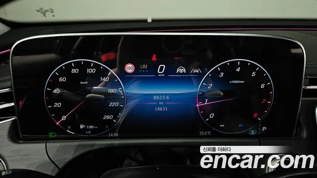 Mercedes-Benz E-Class — Фото автомобиля 8