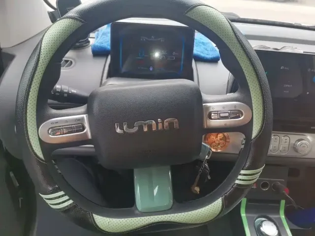 Changan Lumin — Фото автомобиля 6