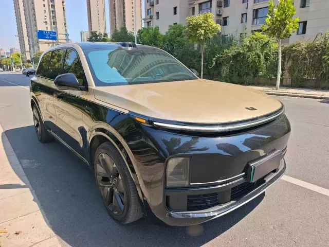 Фотография автомобиля — Li Auto L9