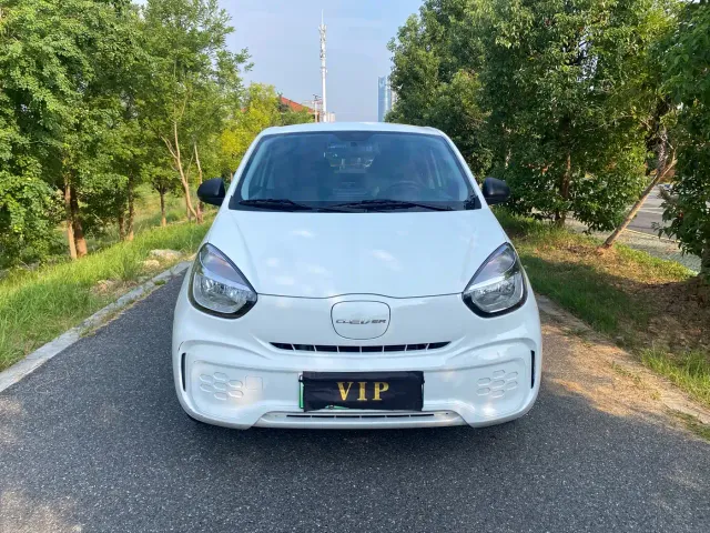 Roewe Clever — Фото автомобиля 2