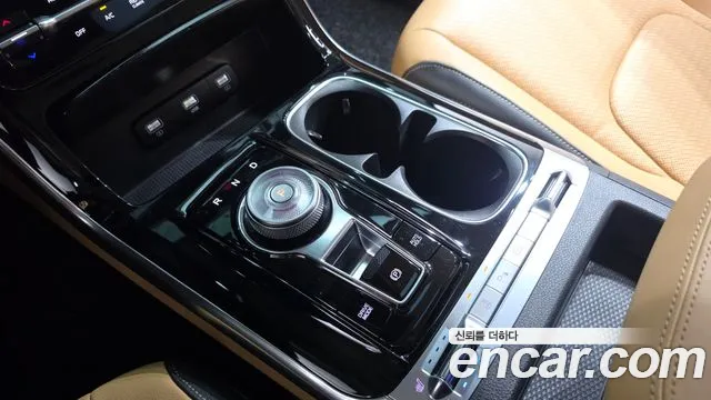 Kia Carnival 4th Gen — Фото автомобиля 12