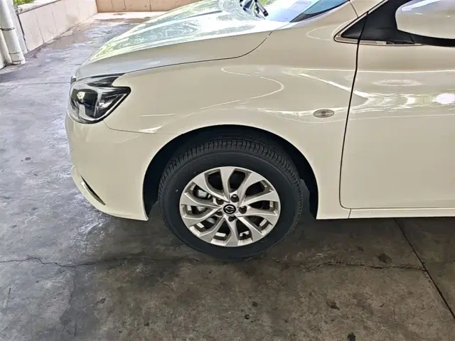 Nissan Sylphy — Фото автомобиля 22